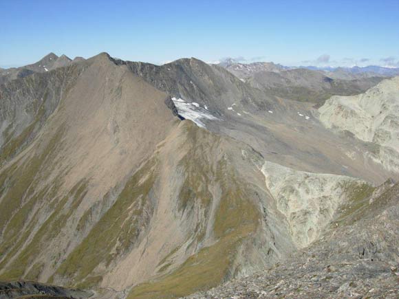 pizturba - Panorama verso SW. Le due cime del Piz Piot