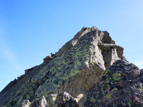 Piz Viroula - In arrampicata (II° ma con buoni appigli) sulla cresta S della Cima Centrale