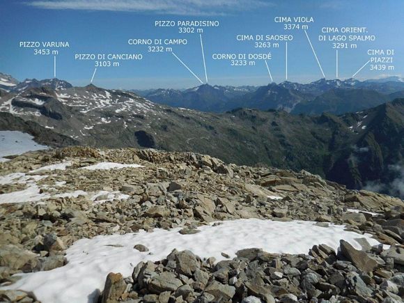 Pizzo Calino - Panorama di vetta, verso NNE