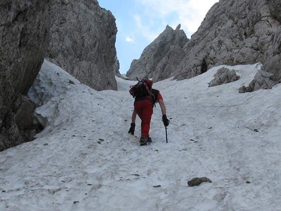 Pizzo Camino Camuno - A met del canale di salita