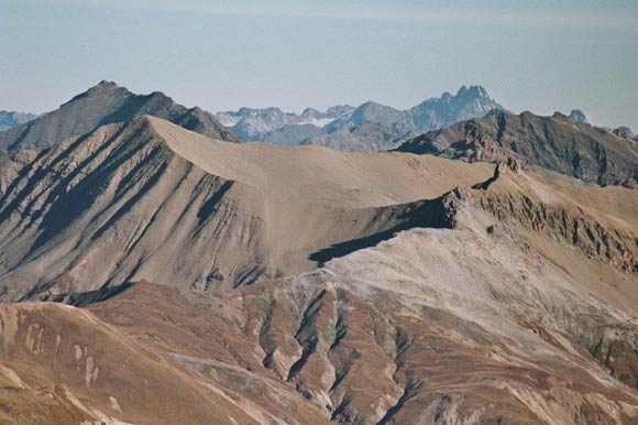 Punta e Pizzo Cassana - Il Pizzo e la Punta Cassana da S, dal Monte Breva (immagine ravvicinata).