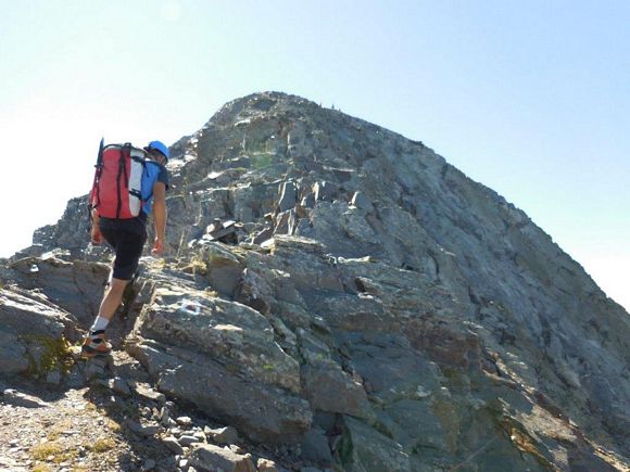 Pizzo del Diavolo di Tenda - In quest'ultimo tratto la cresta assume orientamento N