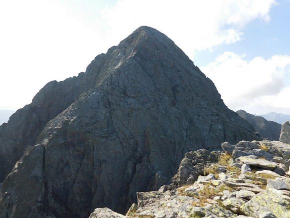 Pizzo dell Omo - Il severo versante N del P. del Diavolo di Tenda, dalla Q. 2758 m