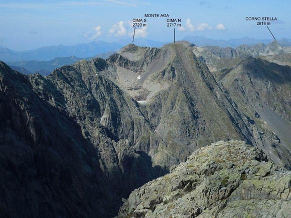 Pizzo dell Omo - Panorama verso W