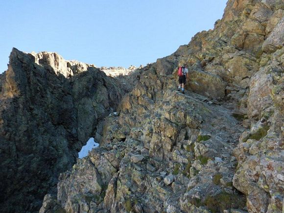 Pizzo Matto - In salita, sulla cengia