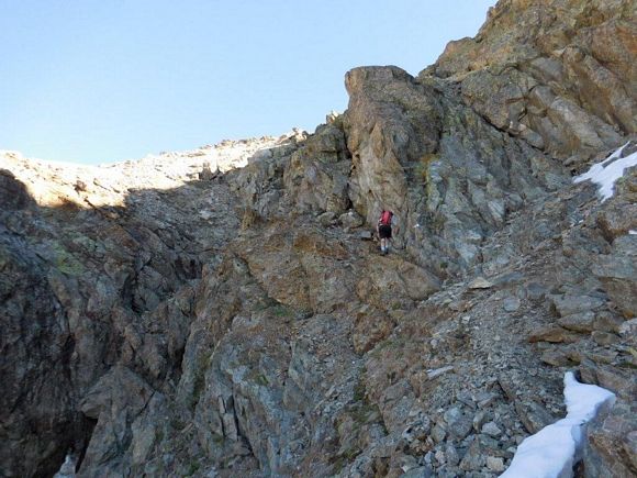 Pizzo Matto - In salita, sulla cengia