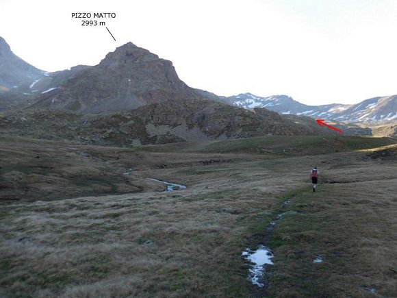 Pizzo Matto - In salita, al Pian del Lago