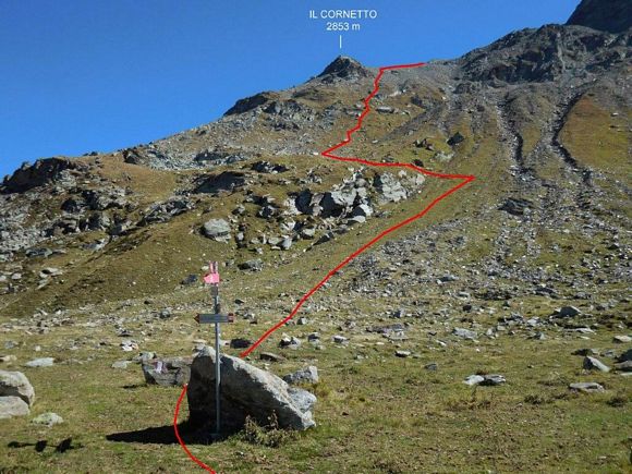 Pizzo Scalino - In salita, verso il Cornetto (itinerario segnalato)