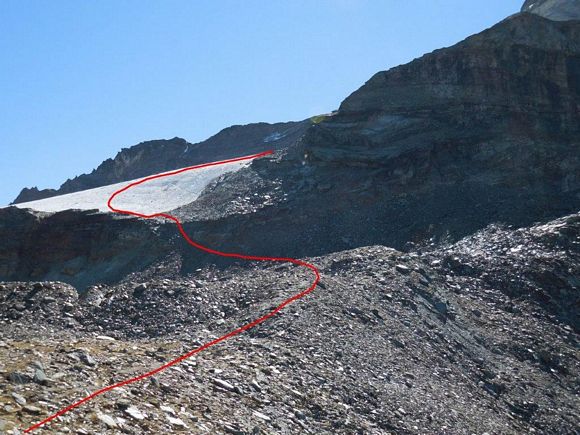 Pizzo Scalino - Il tratto morenico che precede il ghiacciaio