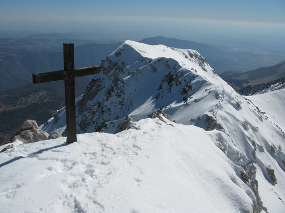 Punta Pettorina e Punta Telegrafo - La croce sulla cima della Punta Telegrafo