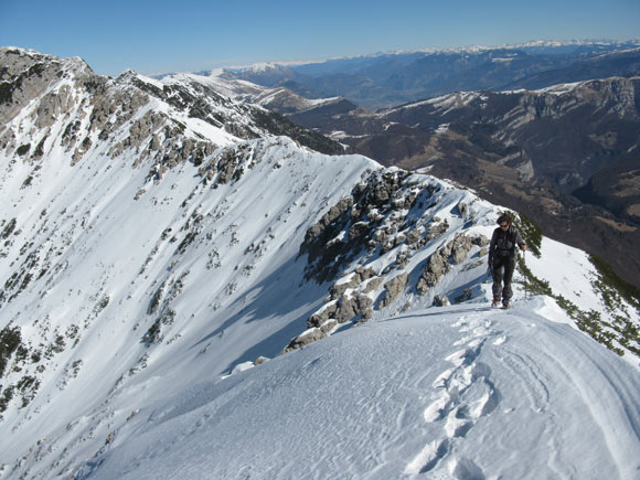 puntapettorina - Lungo la cresta di collegamento con la Cima Valdritta