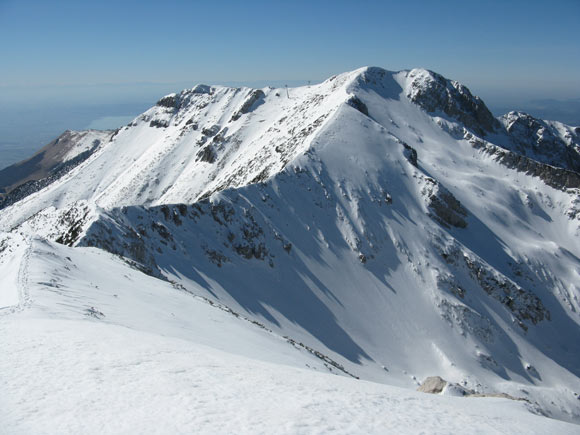 Punta Pettorina e Punta Telegrafo - Verso la cresta che conduce alla Punta Pettorina