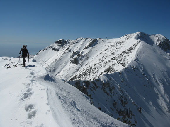 Punta Pettorina e Punta Telegrafo - Verso la cresta che conduce alla Punta Pettorina