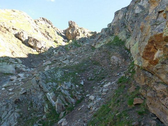 Sassalbo - Nel canale che conduce sulla cresta E