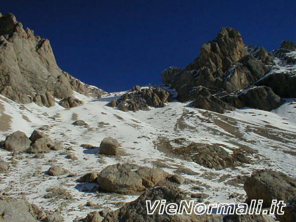 Sasso di Valfredda - Il ghiaione della salita