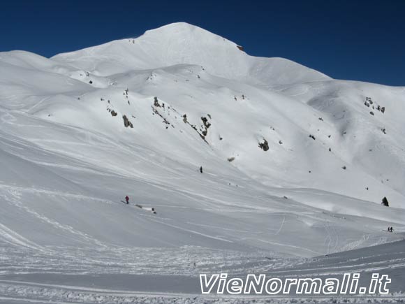 Monte Sodadura - Vista frontale con le creste nord est e sud ovest