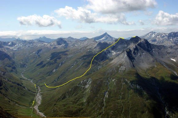 Tscheischhorn - Lo Tscheischhorn da NNE dalla vetta del Tlihorn