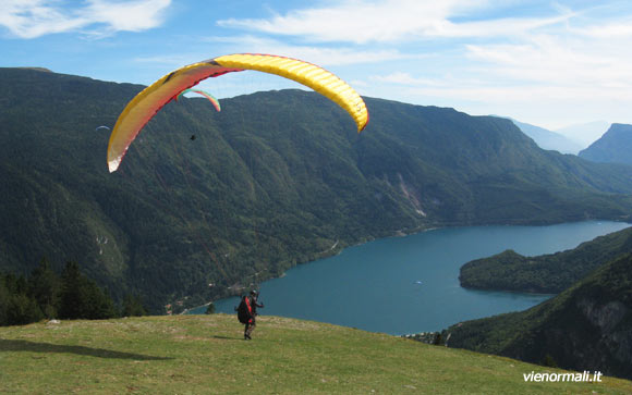 Parapendio Lago Molveno