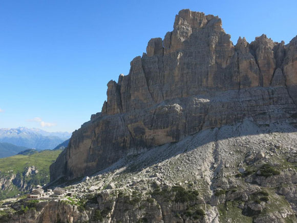 La via normale del Castello Inferiore