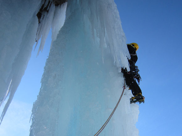 Cascata di ghiaccio a Cogne